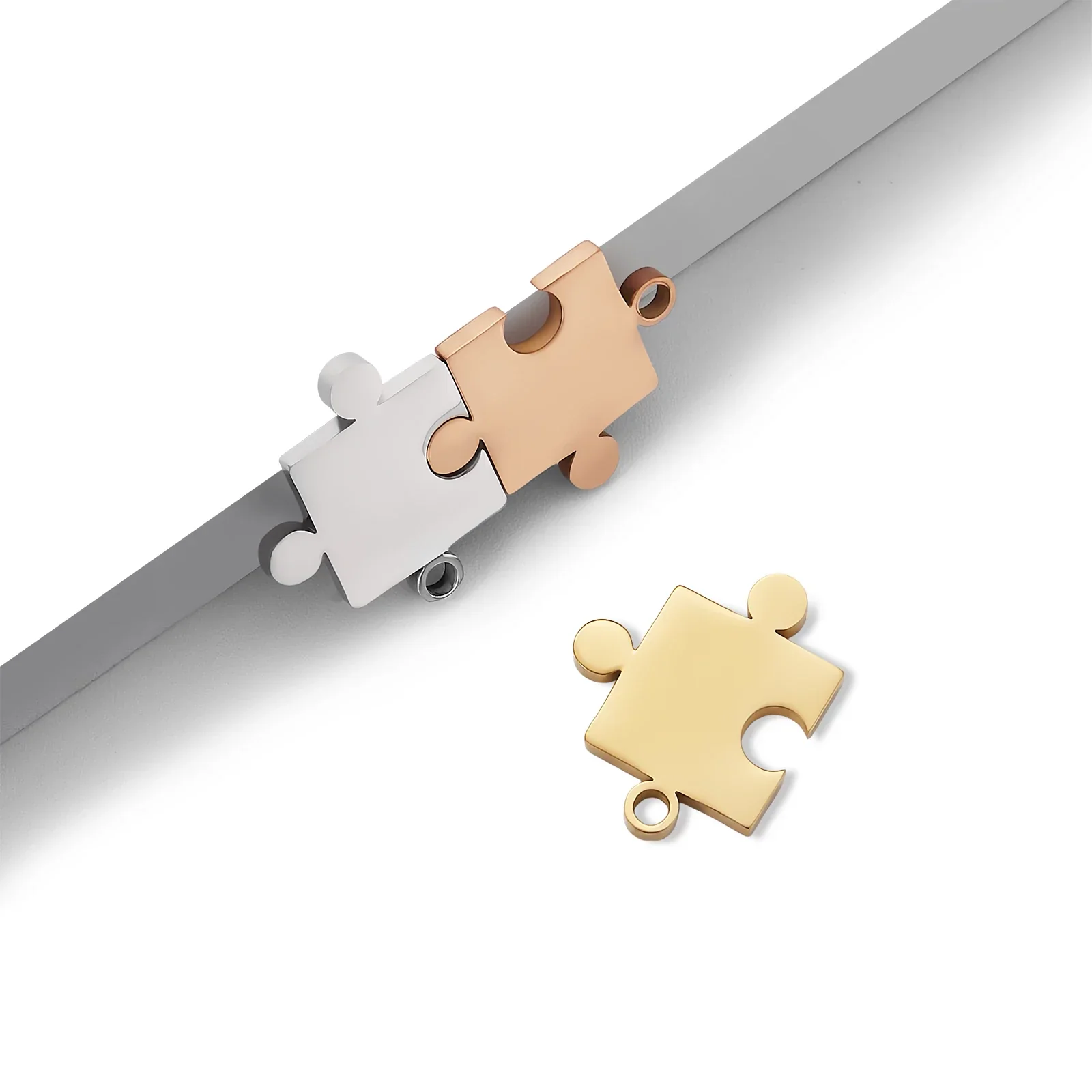 Puzzle-Anhänger aus Edelstahl (30 Stk.)